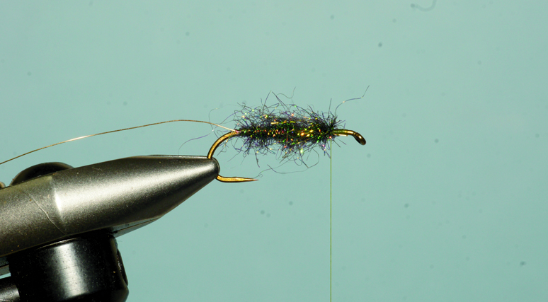 Step 1 tying instructions for the Fly Craft Fullback