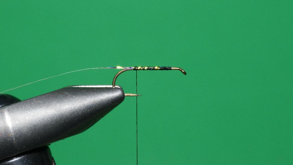 Step 1 tying instructions for the Bristol Hopper