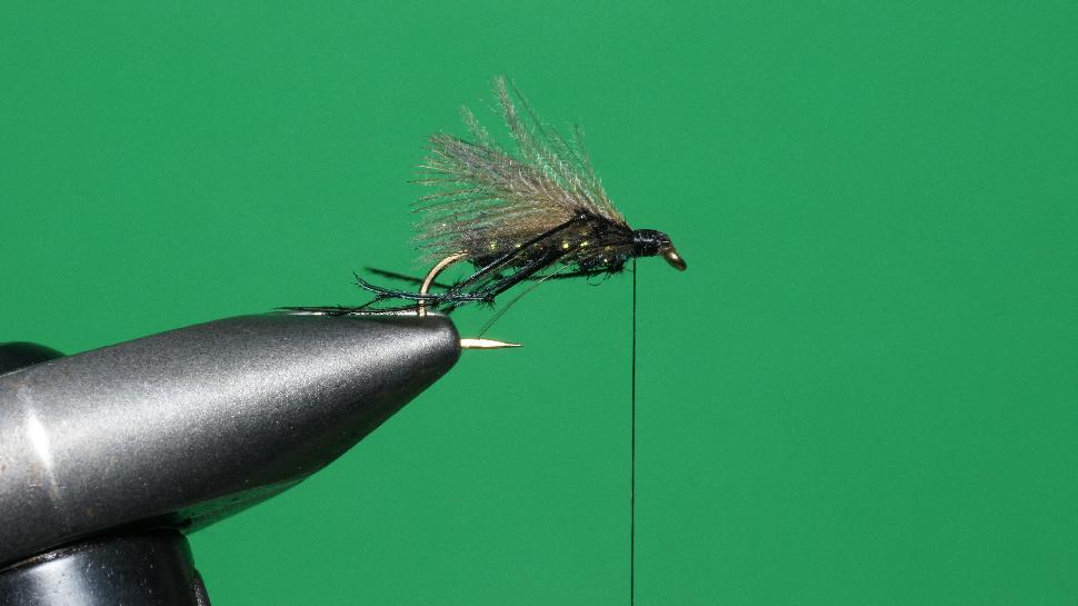 Step 5 tying instructions for the Bristol Hopper