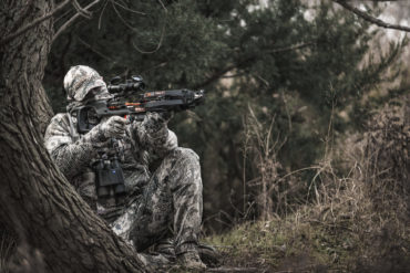 The Ravin R20 Sniper package includes: six ravin-branded .001 premium arrows and ravin nocks, removable cocking handle, quiver/mounting bracket, six 100-grain practice field points, built-in cocking mechanism, anti-dry fire/auto safety, built-in sling mounts, 1-8x24mm tactical crossbow scope, jack plate adjustable elevation mount and a riser level.
