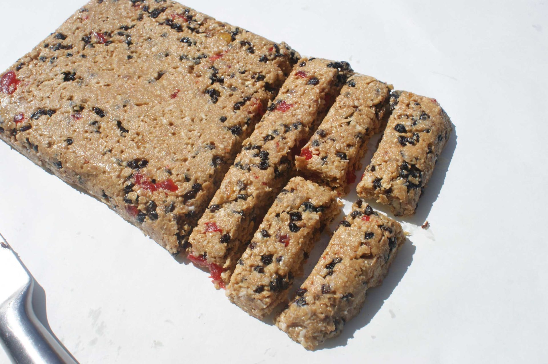 Fruity Granola Trail Bars