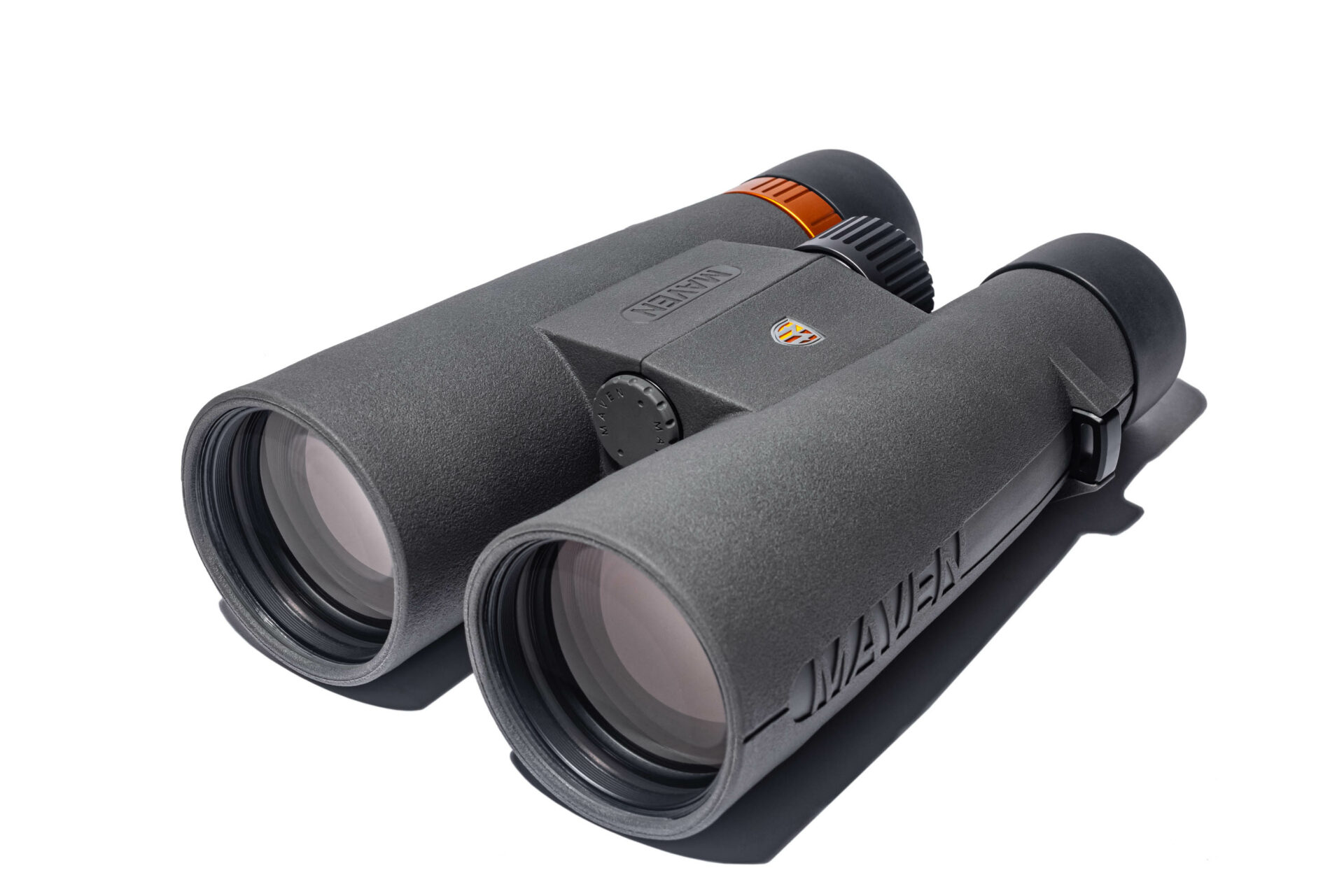 Mavin C.4 15x56/18x56 Binoculars 